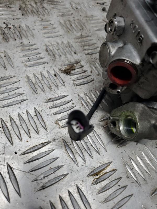 Compresseur clim BMW SERIE 7 E65 PHASE 1  - 1