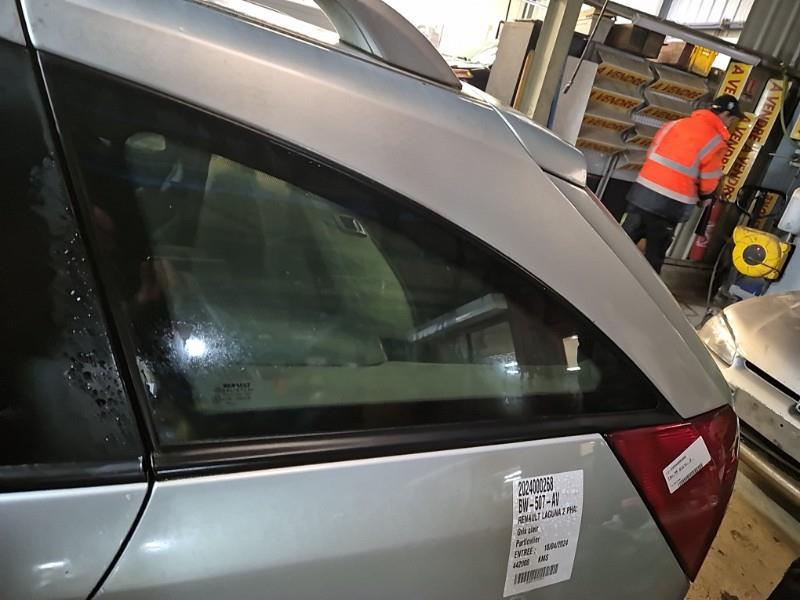 Custode arriere gauche RENAULT LAGUNA 2 PHASE 1 BREAK  - 1