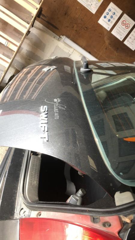 Portabagagli/Portellone posteriore SUZUKI SWIFT 3 Diésel - 1