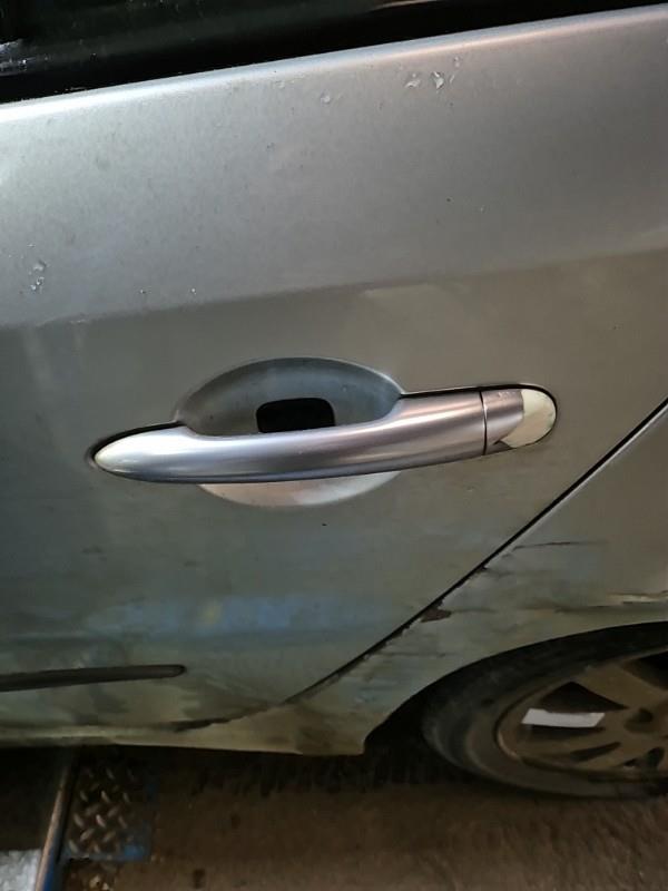 Maniglia portiera posteriore sinistra RENAULT LAGUNA 2 PHASE 1 BREAK  - 1