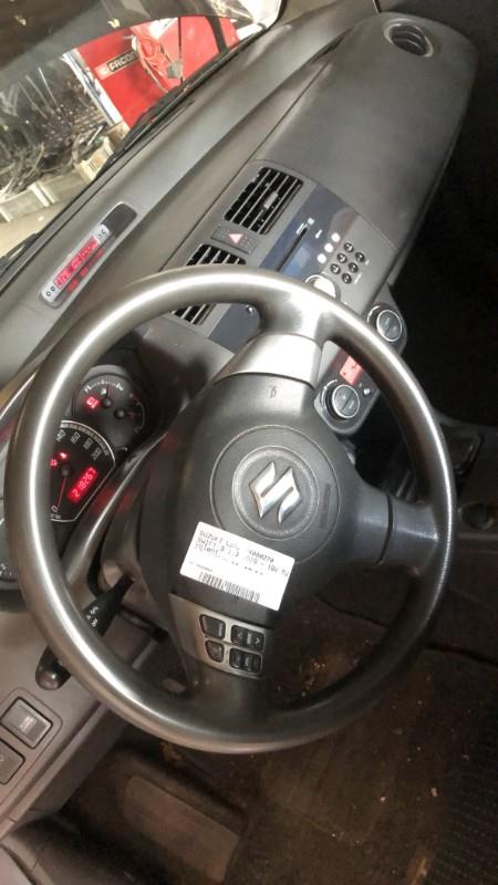 Volant SUZUKI SWIFT 3 Diesel - 1