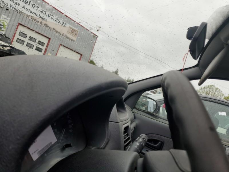 Volant RENAULT CLIO 2 PHASE 1 Essence - 1