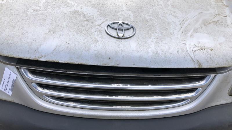 Calandra TOYOTA AVENSIS 1 PHASE 1 Gasolina - 1