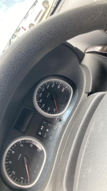 Compteur DACIA DUSTER 1 PHASE 1 Diesel - 1