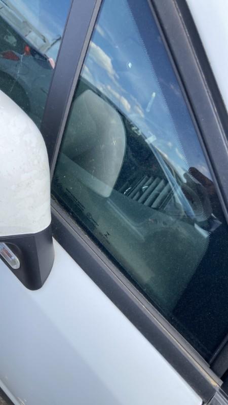 Ventanilla triangular delantera derecha (puerta) CITROEN C4 1 PHASE 1 COUPE Diésel - 1