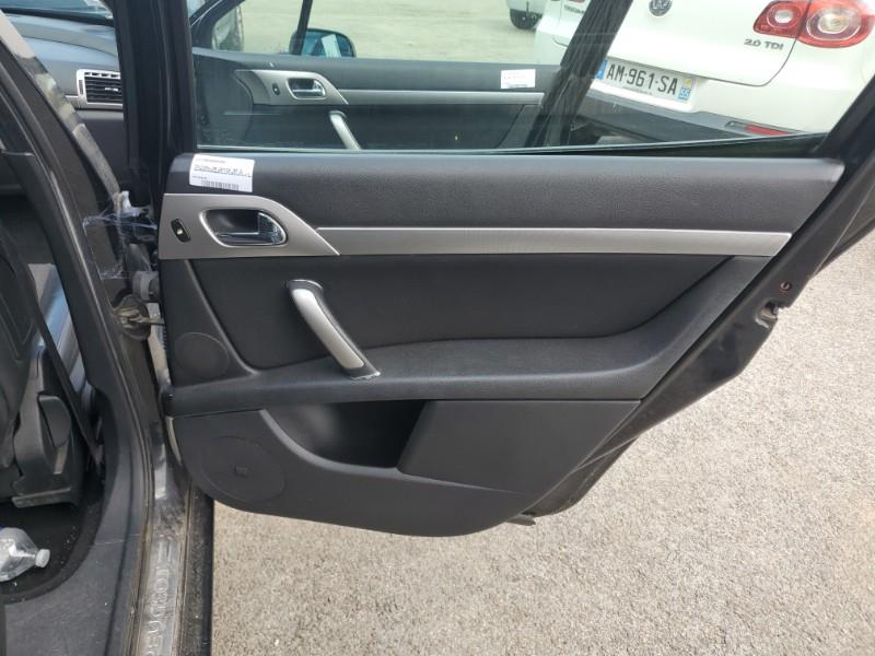 Pannello portiera posteriore destro PEUGEOT 407 PHASE 1 BREAK Diésel - 1