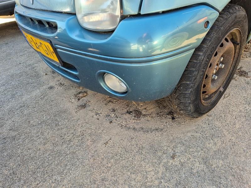 Pare choc avant RENAULT TWINGO 1 PHASE 3 Essence - 1