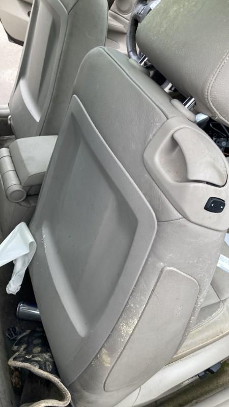 Siege avant droit BMW SERIE 1 E81 Diesel - 1