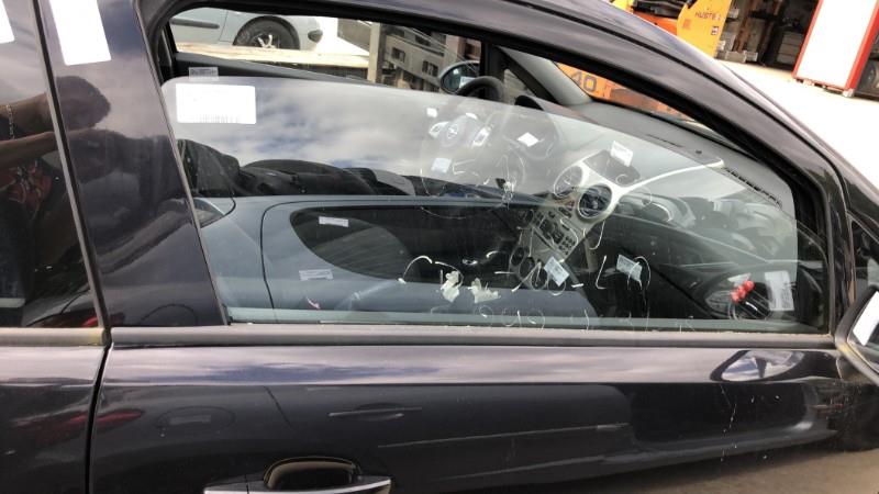 Vitre avant droit OPEL CORSA D PHASE 1 Diesel - 1