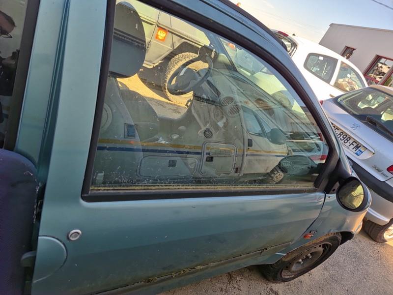 Vitre avant droit RENAULT TWINGO 1 PHASE 3 Essence - 1