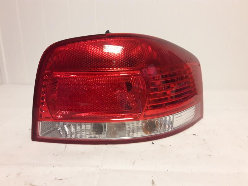 Feu arriere principal droit (feux) AUDI A3 2 PHASE 1 Essence - 1