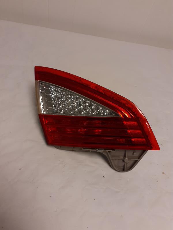 Feu arriere secondaire gauche (feux) FORD MONDEO 3 PHASE 1  - 1