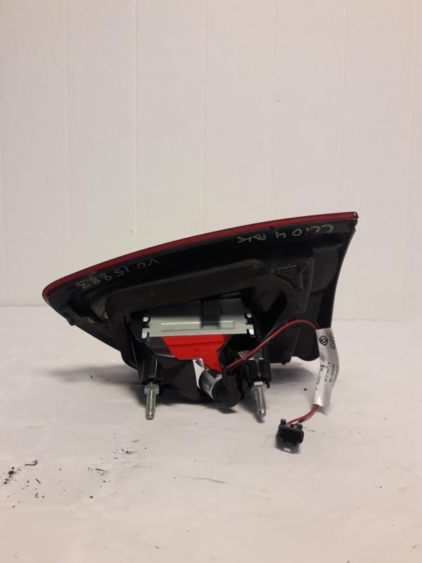 Feu arriere secondaire gauche (feux) RENAULT CLIO 4 PHASE 1 BREAK Diesel - 1