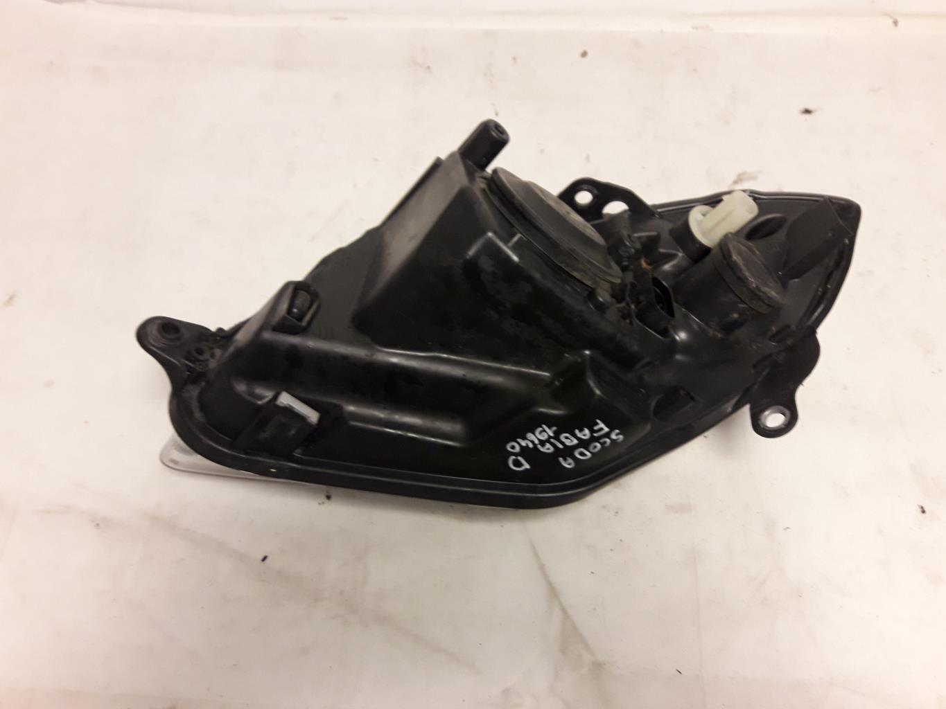 Optique avant principal droit (feux)(phare) SKODA FABIA 2 PHASE 1 Essence - 1