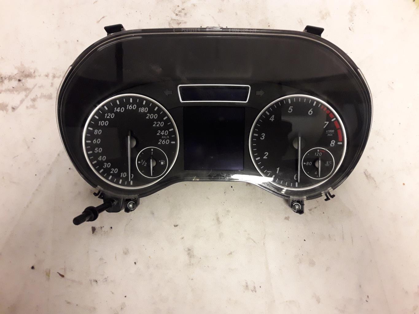 Compteur MERCEDES CLASSE B 246 PHASE 1 Essence - 1