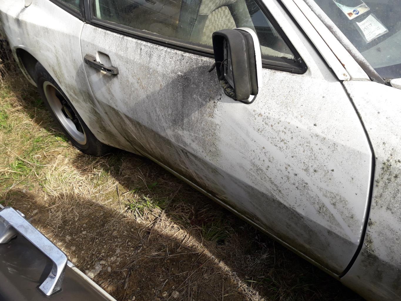 Porte avant droit PORSCHE 944 COUPE Essence - 1