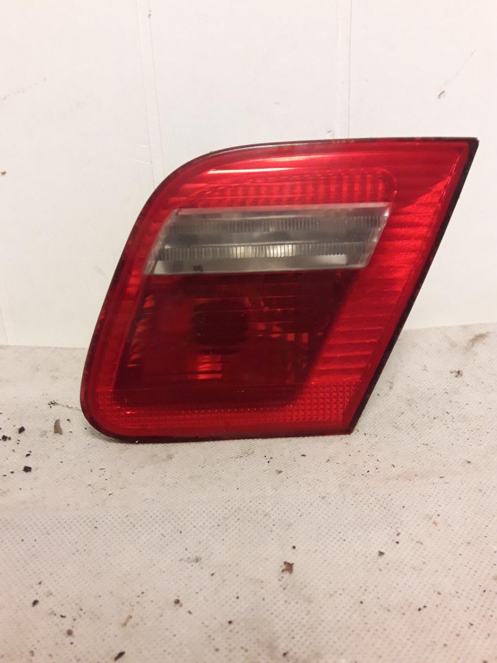 Feu arriere secondaire droit (feux) BMW SERIE 3 E46 COUPE PHASE 2 Diesel - 1
