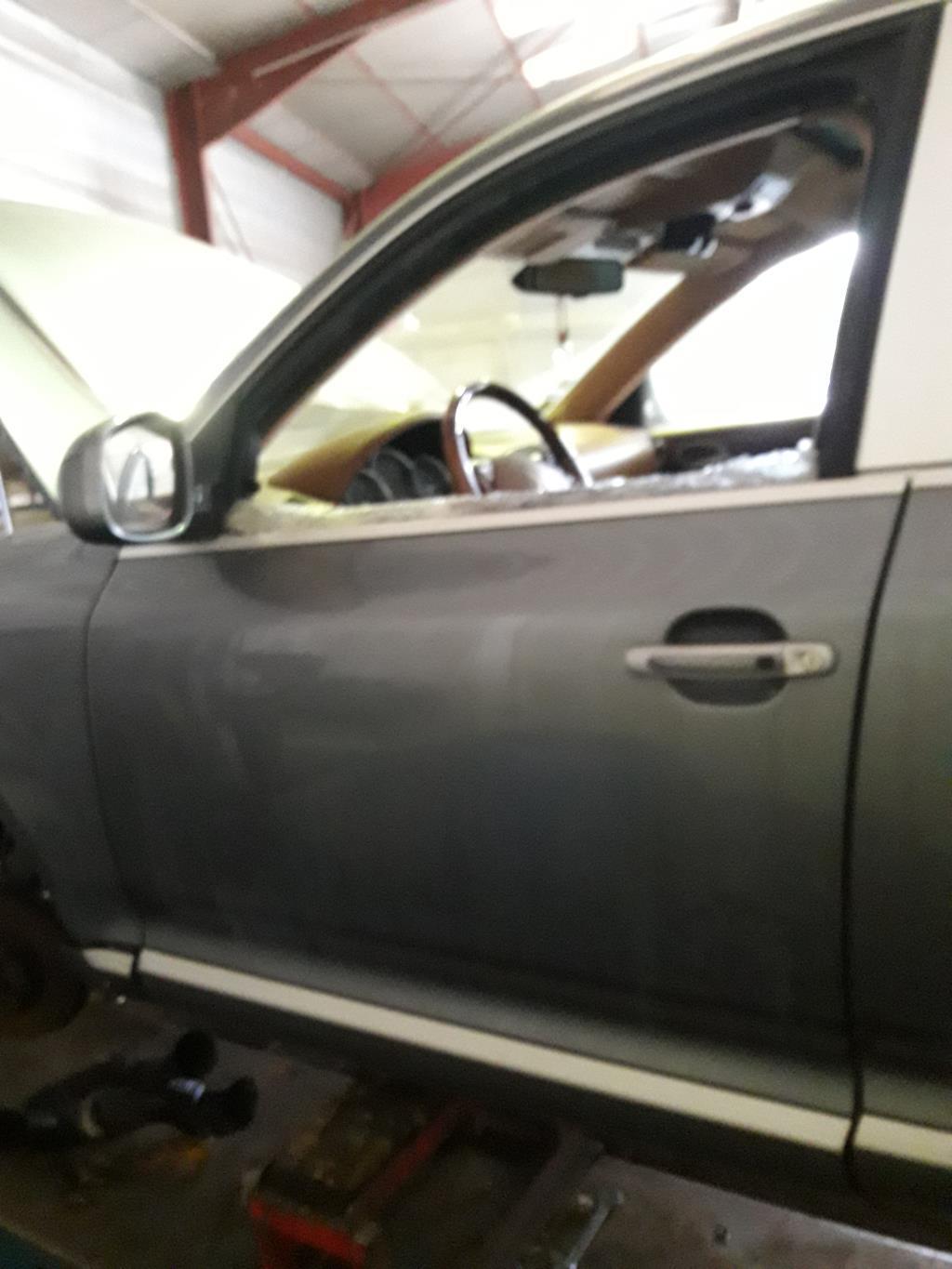 Porte avant gauche PORSCHE CAYENNE 1 PHASE 1 Essence - 1