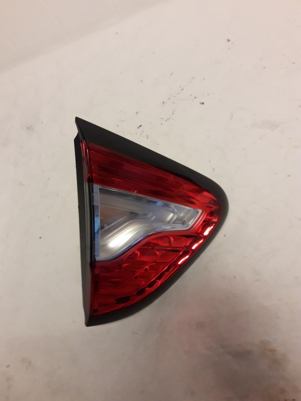 Feu arriere secondaire gauche (feux) RENAULT CAPTUR 1 PHASE 1 Diesel - 1