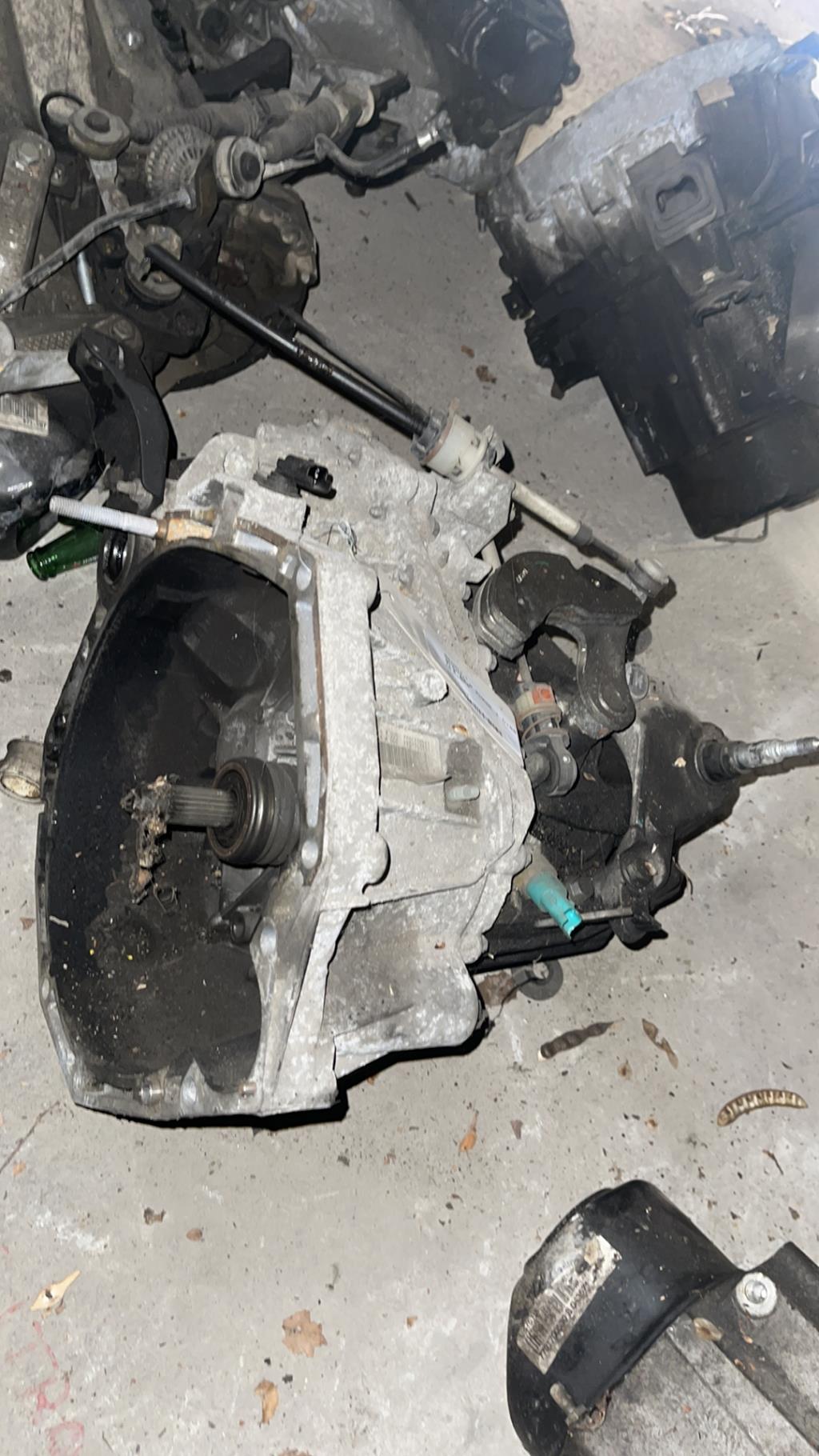Boite de vitesses RENAULT SCENIC 2 PHASE 1 Diesel - 1