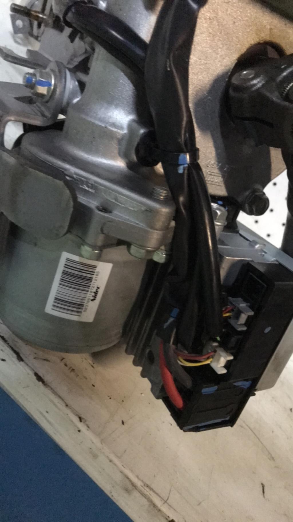 Colonne de direction RENAULT MEGANE 3 PHASE 1 Diesel - 1