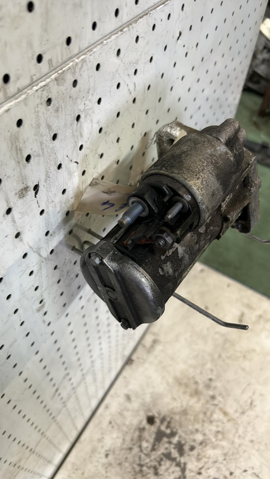 Demarreur RENAULT MEGANE 4 PHASE 1 Diesel - 1