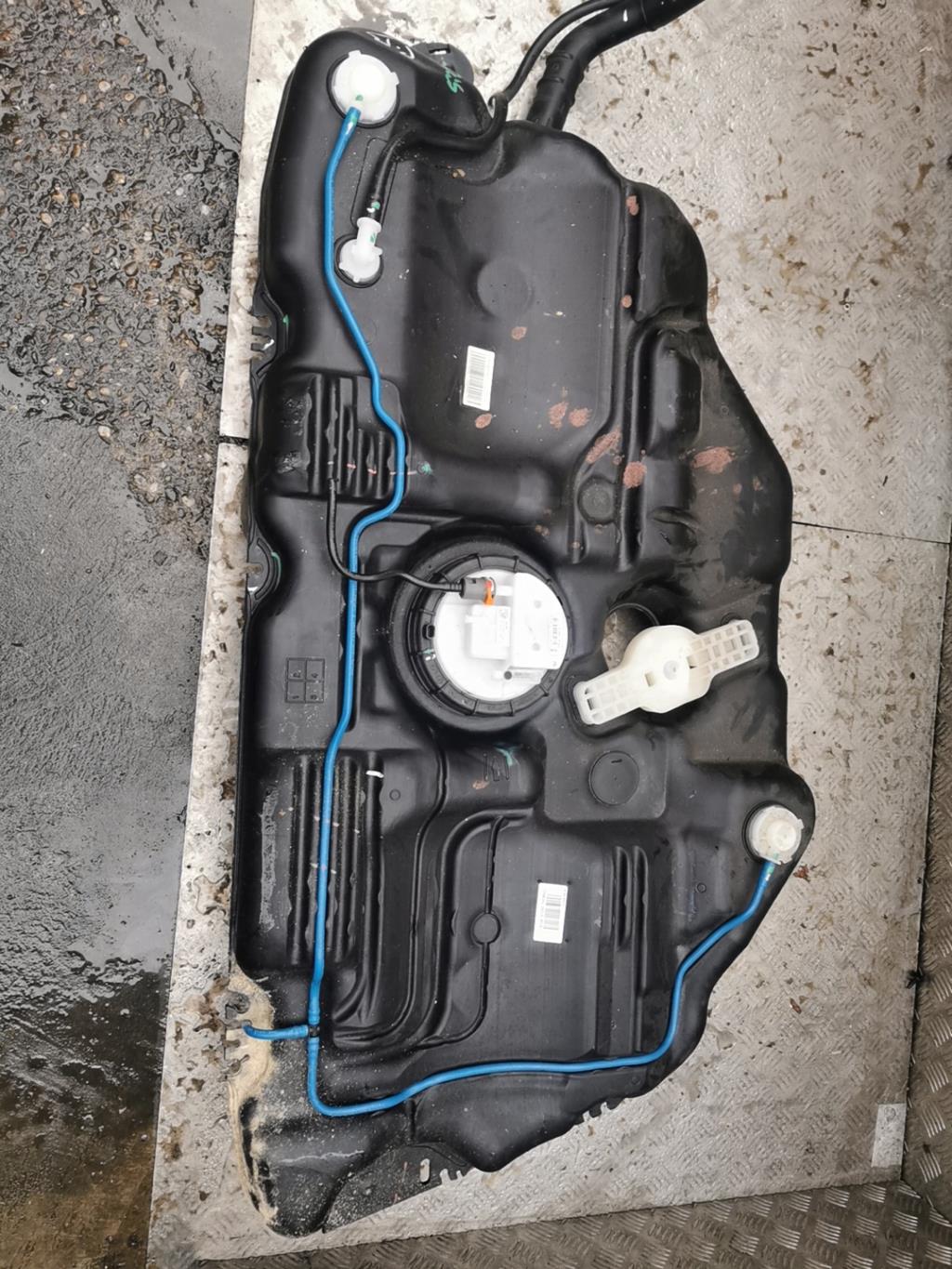 Reservoir essence DS DS7 CROSSBACK Essence - 1