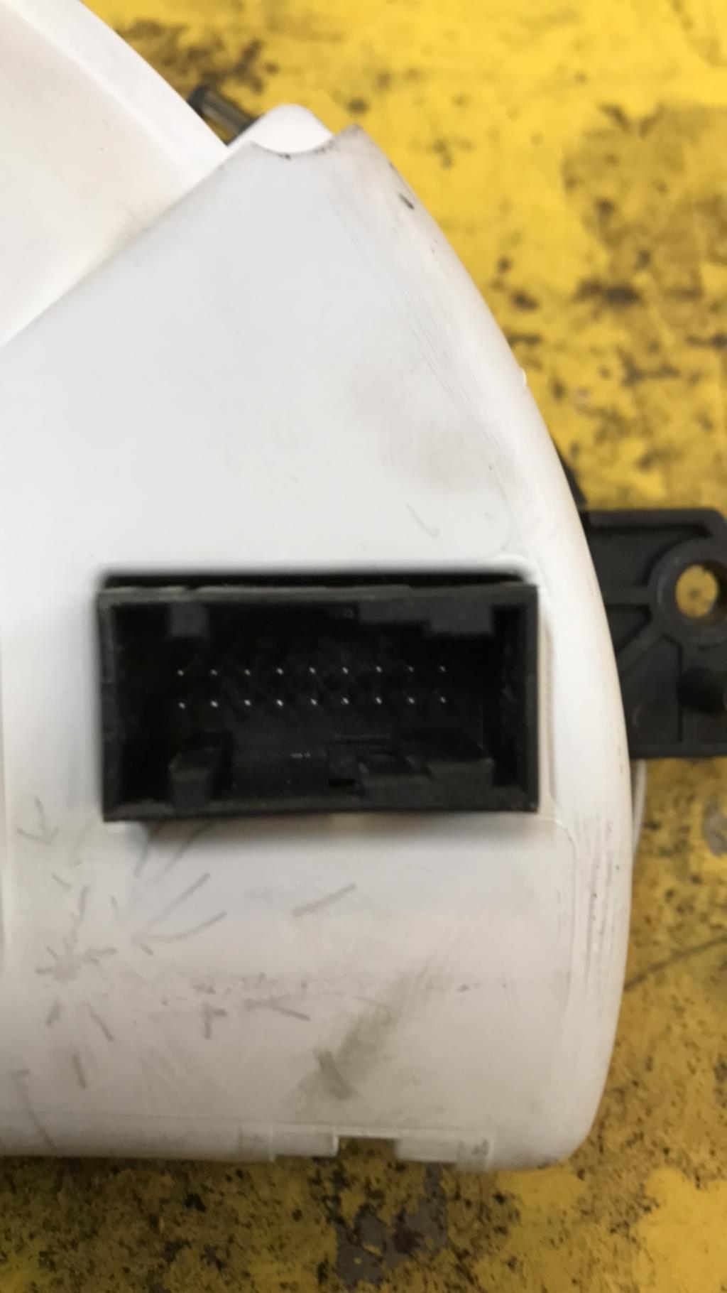 Compteur CITROEN C3 1 PHASE 1 Essence - 1