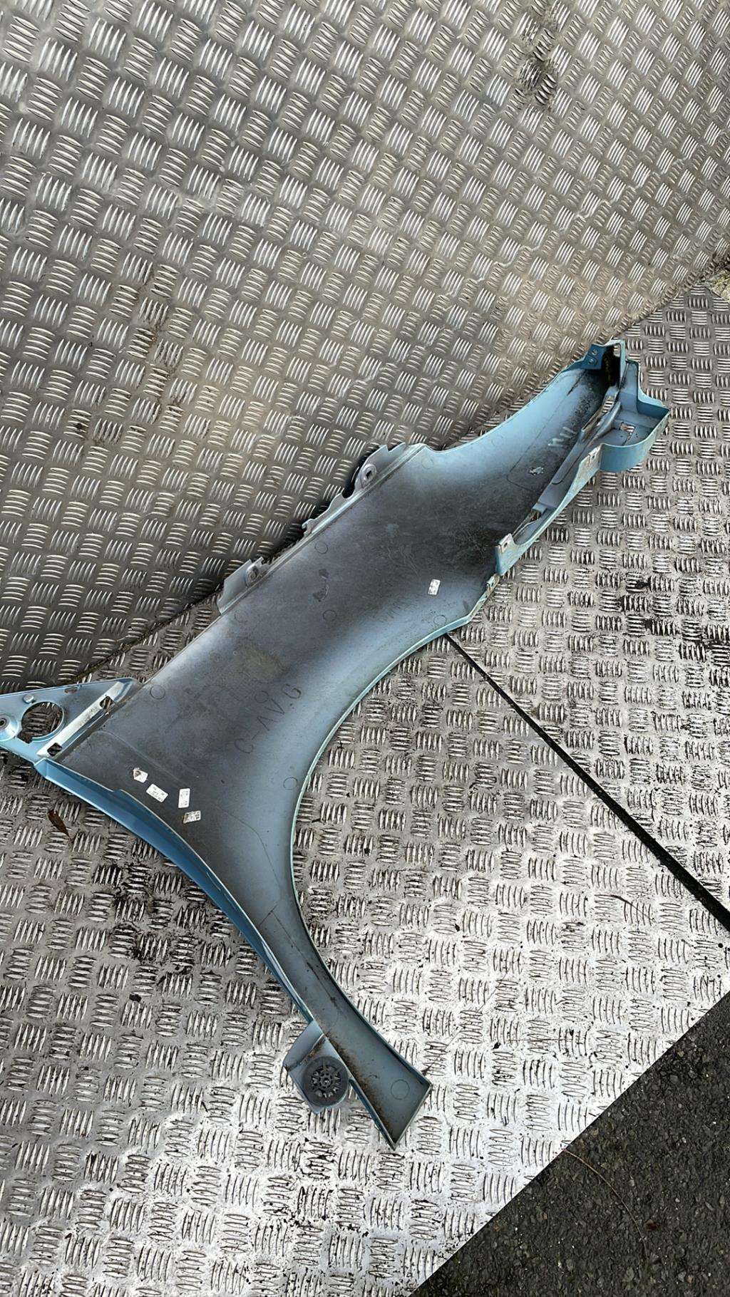 Aile avant gauche CITROEN C8  - 1