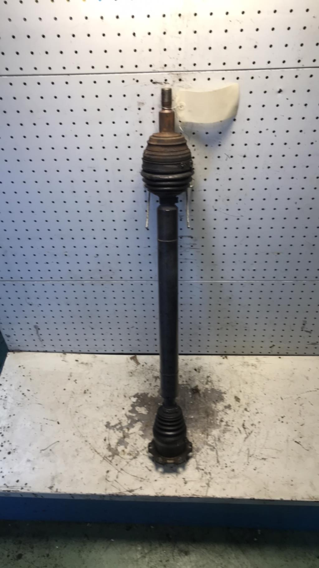 Cardan droit (transmission) AUDI TT 1 COUPE Essence - 1