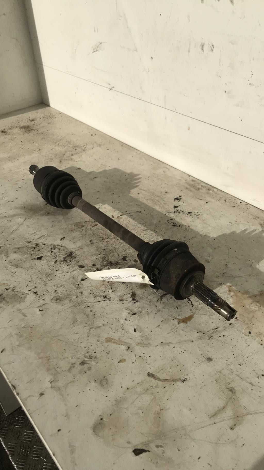 Cardan gauche (transmission) LANCIA YPSILON 4 PHASE 1 Essence - 1