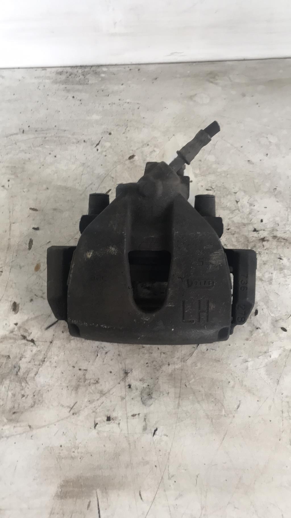 Etrier avant gauche (freinage) FORD FOCUS 2 PHASE 2  - 1