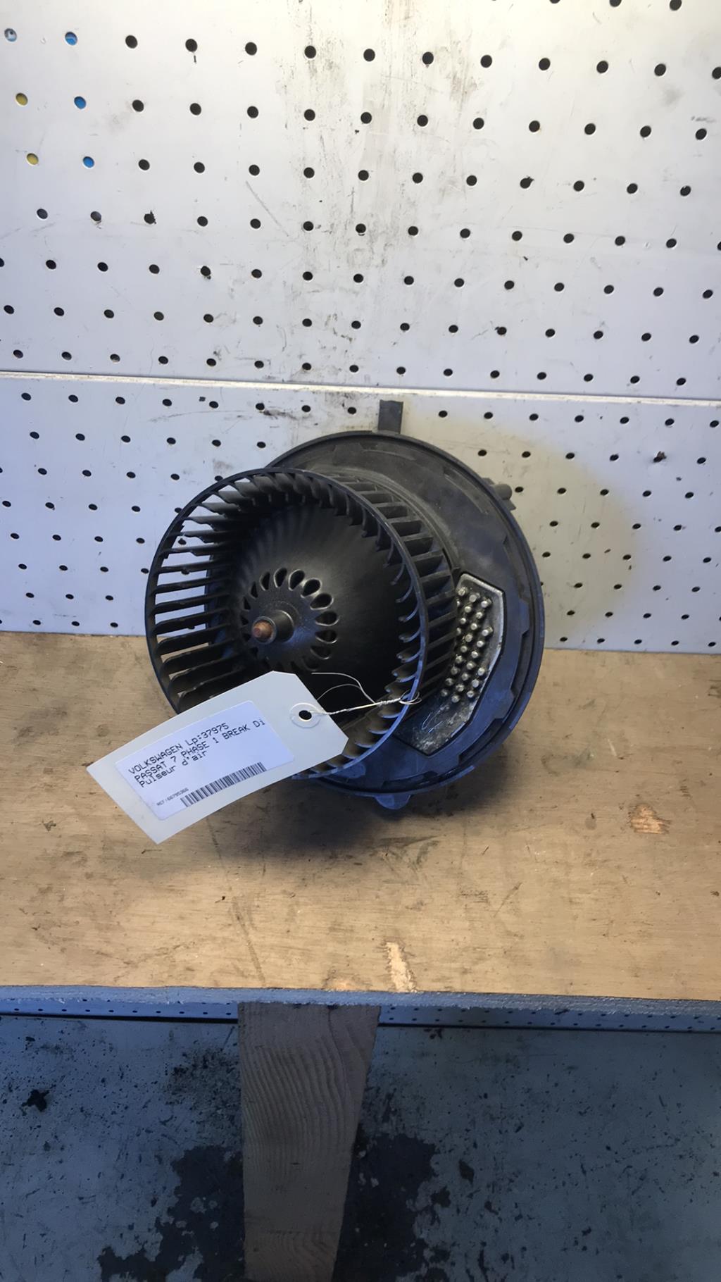 Pulseur d'air VOLKSWAGEN PASSAT 7 PHASE 1 BREAK Diesel - 1