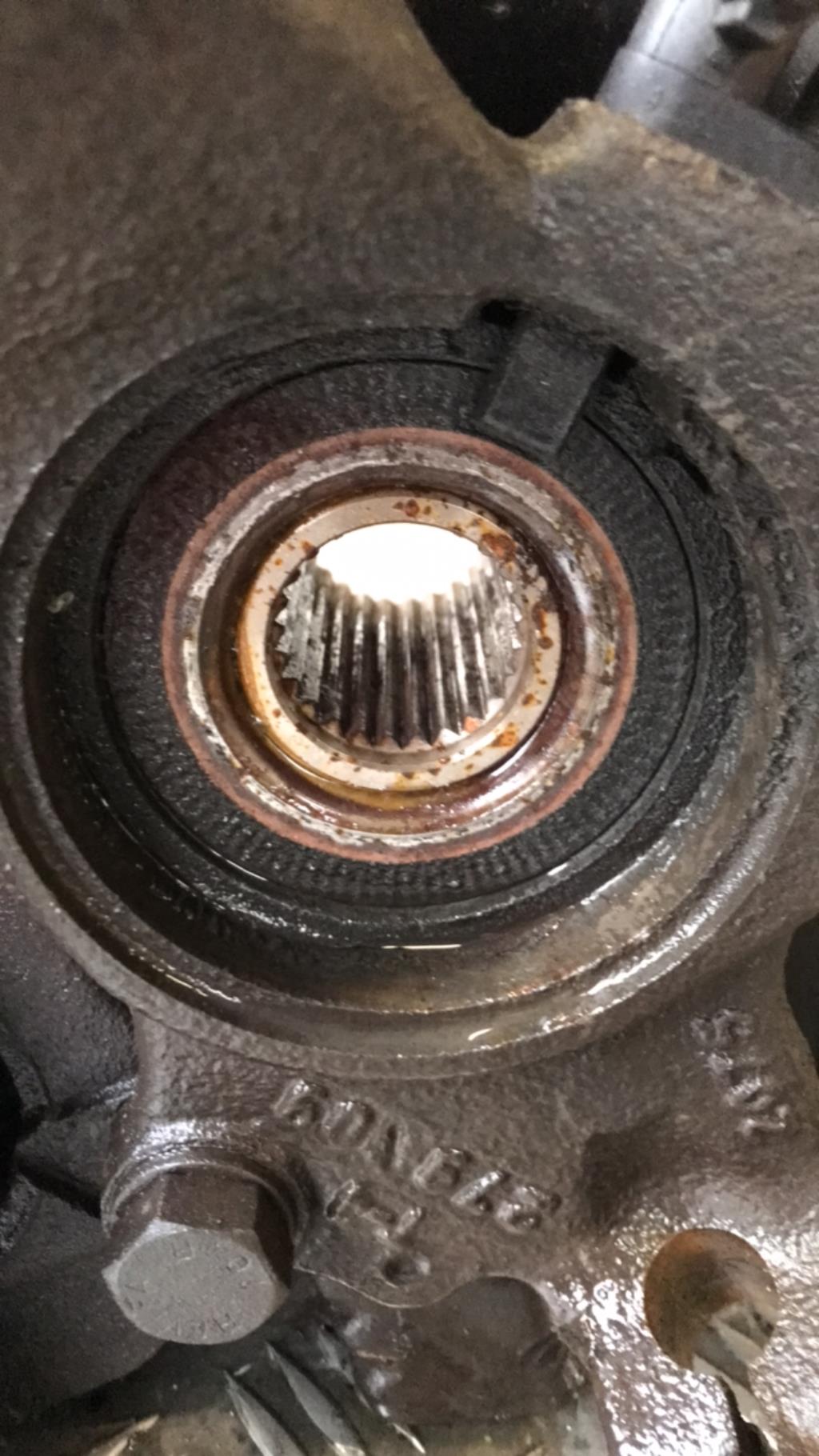 Moyeu avant droit OPEL CORSA D PHASE 1 Diesel - 1