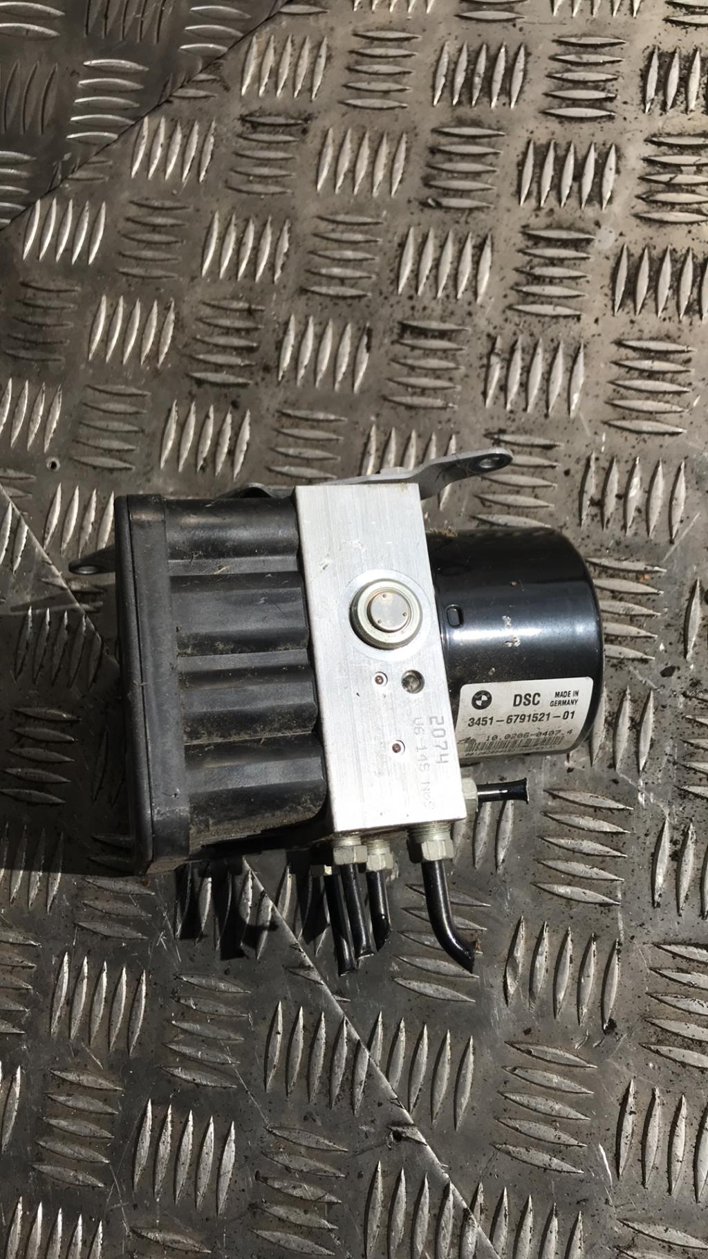 Bloc ABS (freins anti-blocage) BMW SERIE 3 E92 COUPE PHASE 1 Diesel - 1