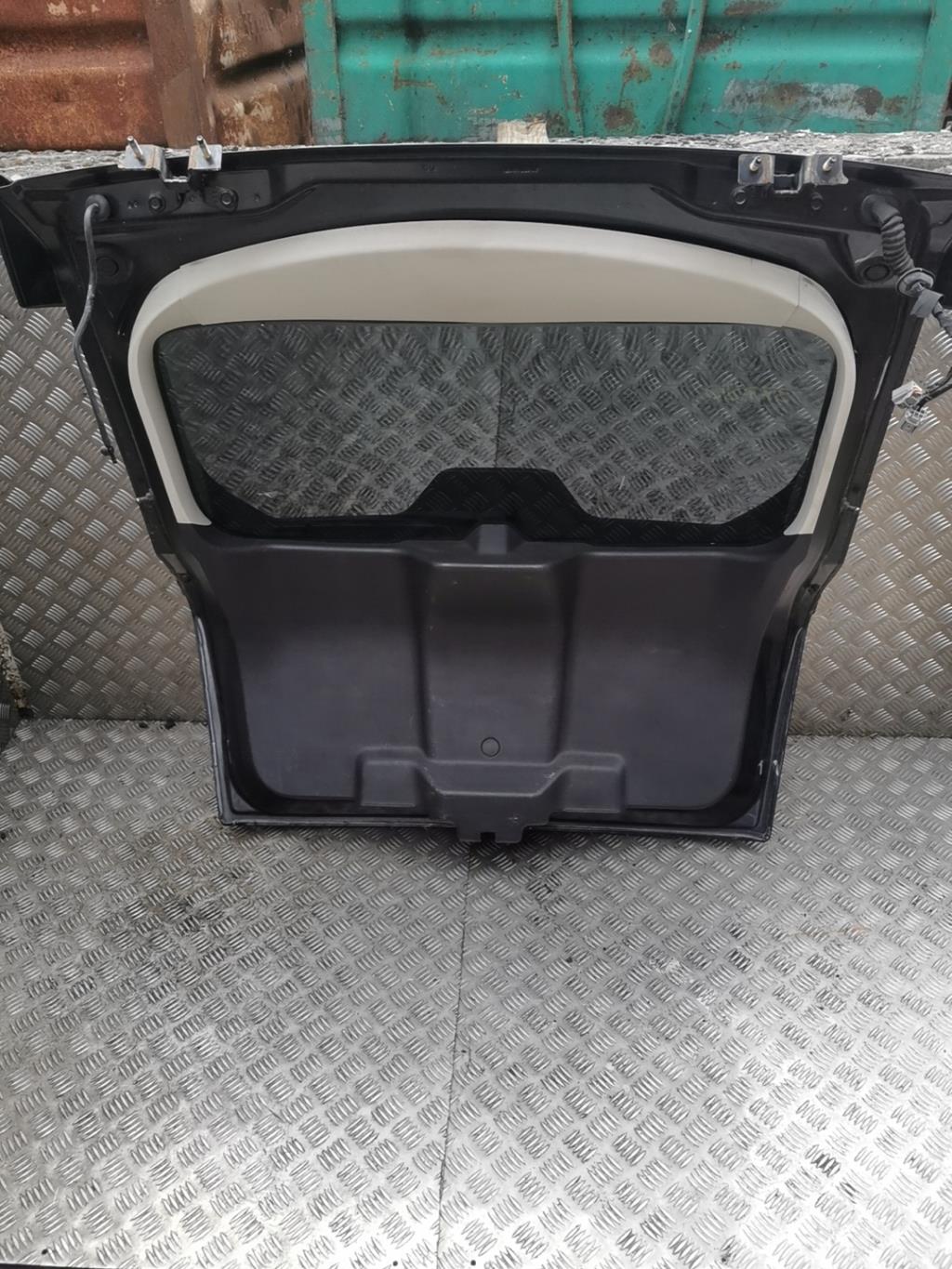 Malle/Hayon arriere DODGE CALIBER Diesel - 1
