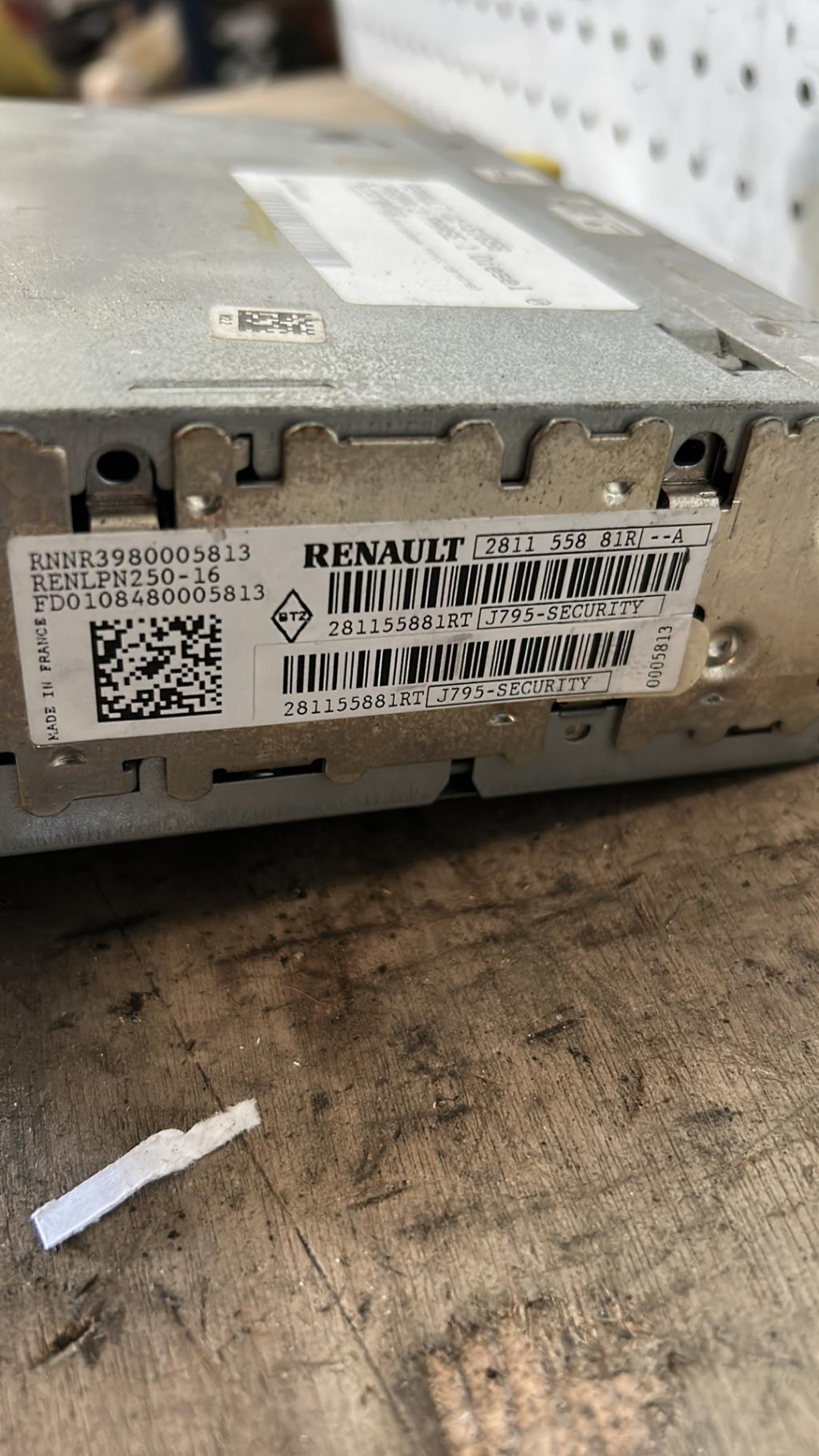Autoradio RENAULT LAGUNA 3 PHASE 1 Diesel - 1