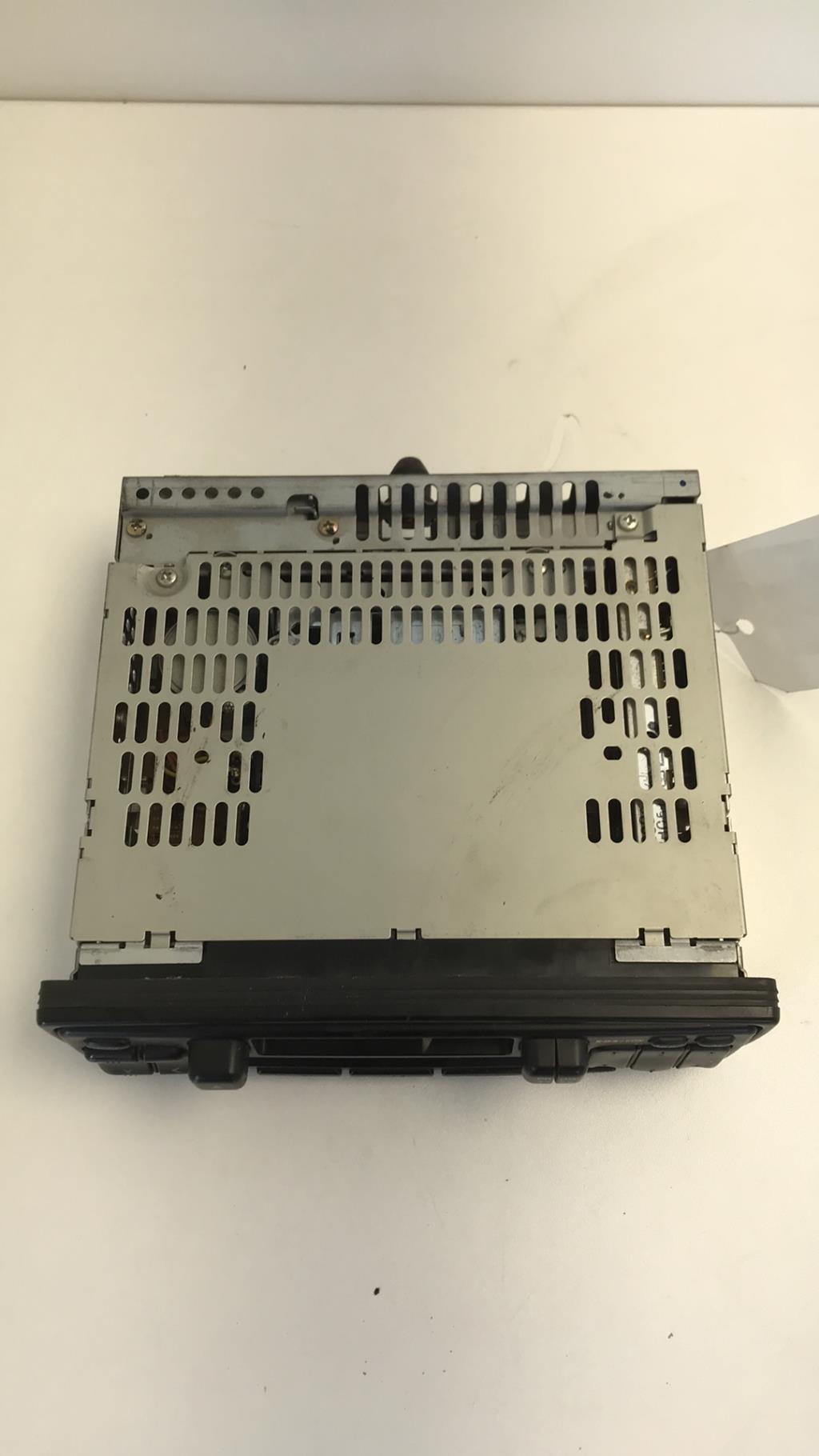 Autoradio HONDA CIVIC 6 PHASE 2 Essence - 1