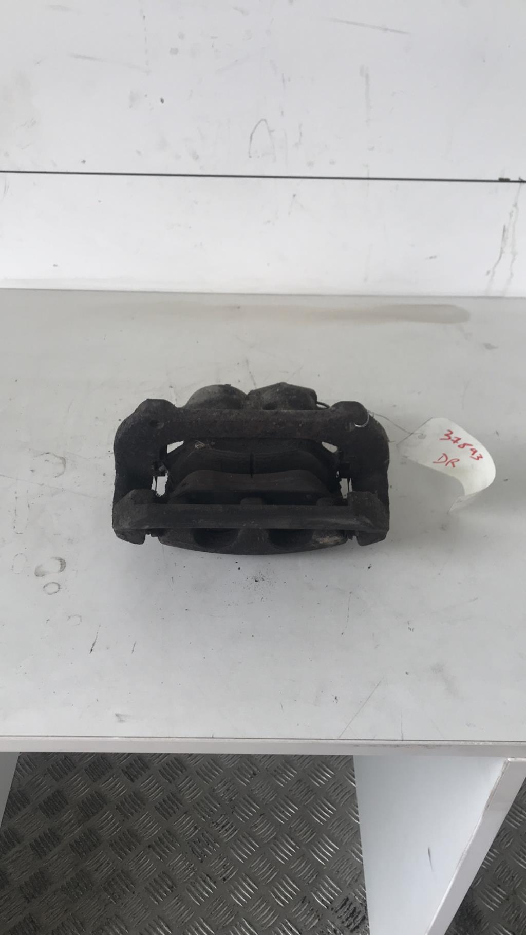 Etrier avant droit (freinage) CITROEN C6 Diesel - 1