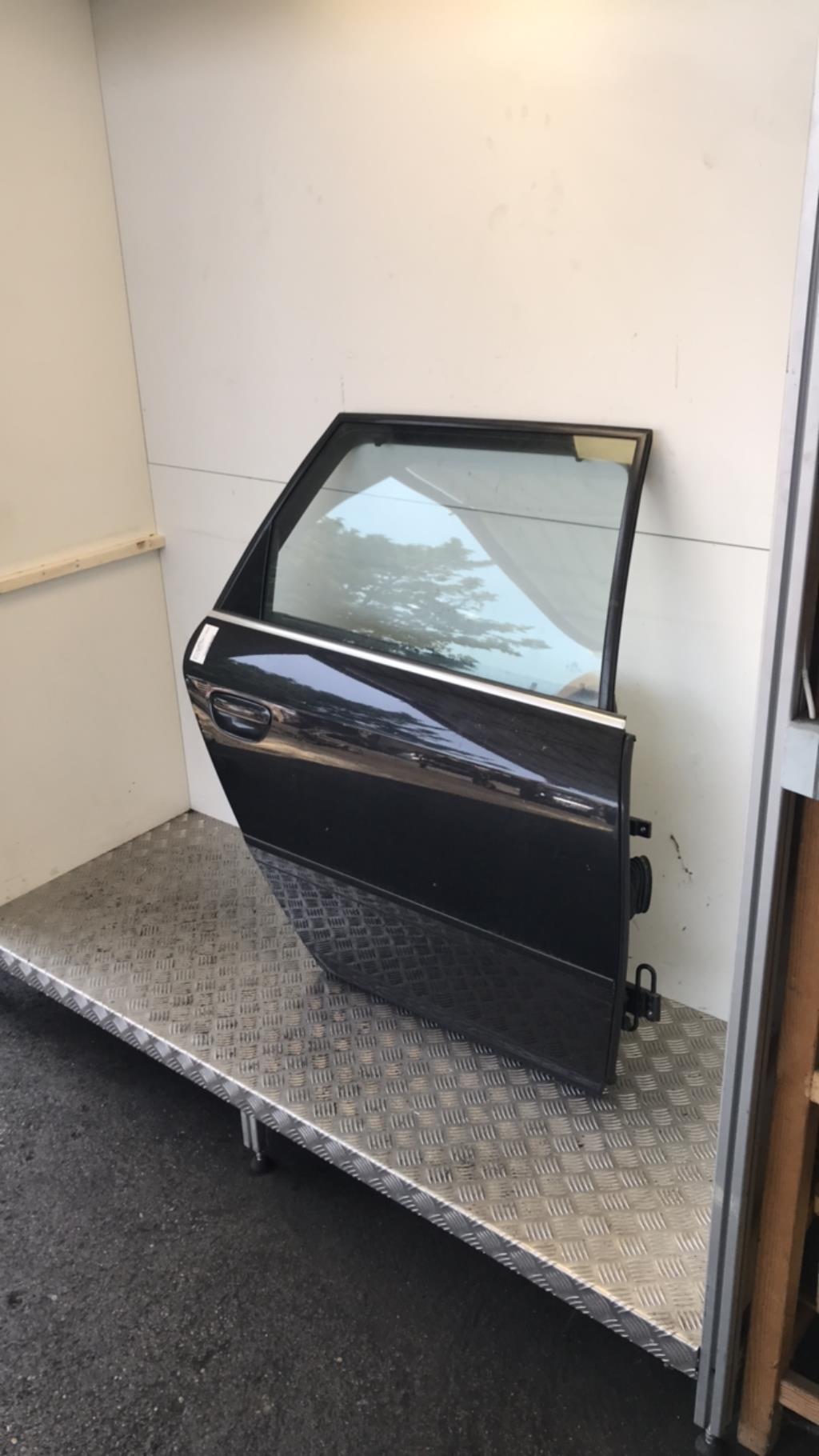 Porte arriere droit AUDI A6 2 AVANT PHASE 1 BREAK  - 1