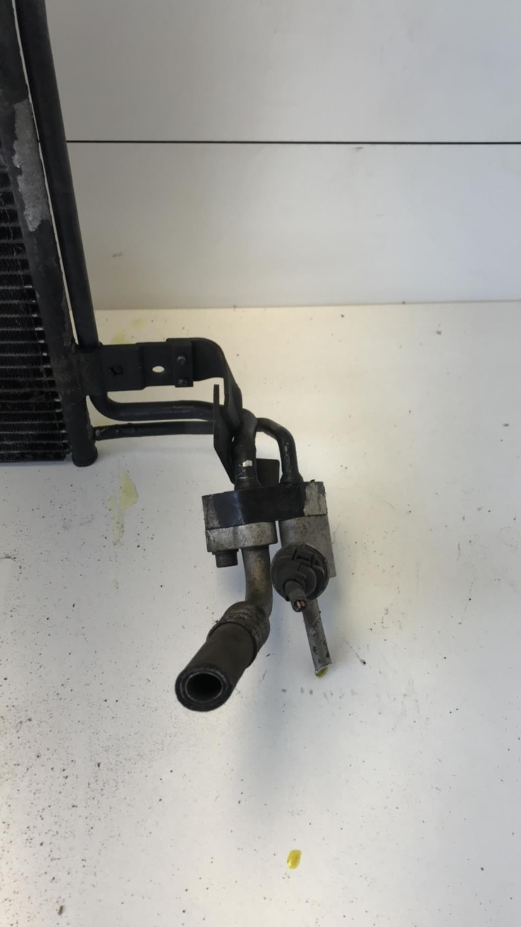 Radiateur clim VOLKSWAGEN CADDY 3 PHASE 1  - 1