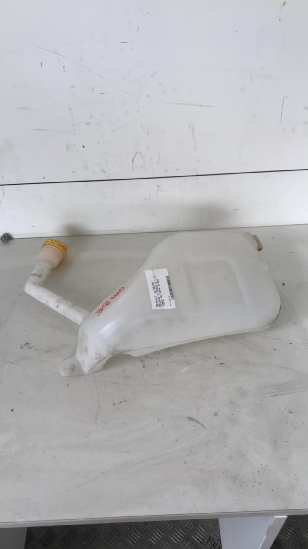 Vase de lave glace RENAULT MEGANE 3 PHASE 3 Essence - 1