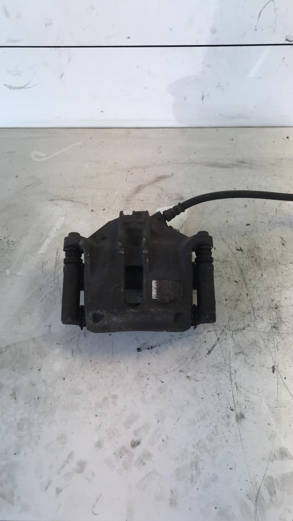 Etrier avant gauche (freinage) CITROEN C3 2 PHASE 2 Diesel - 1