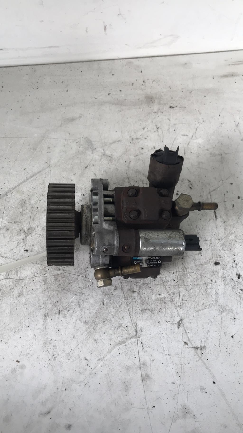 Pompe à injection CITROEN C3 1 PHASE 2 Diesel - 1
