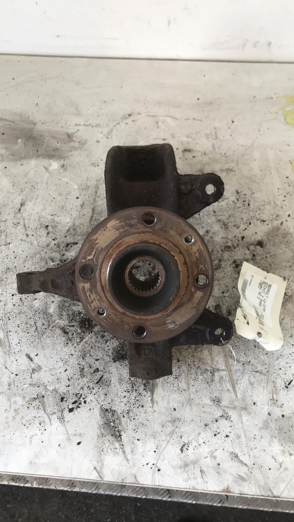 Moyeu avant droit RENAULT SCENIC 2 PHASE 1 Diesel - 1