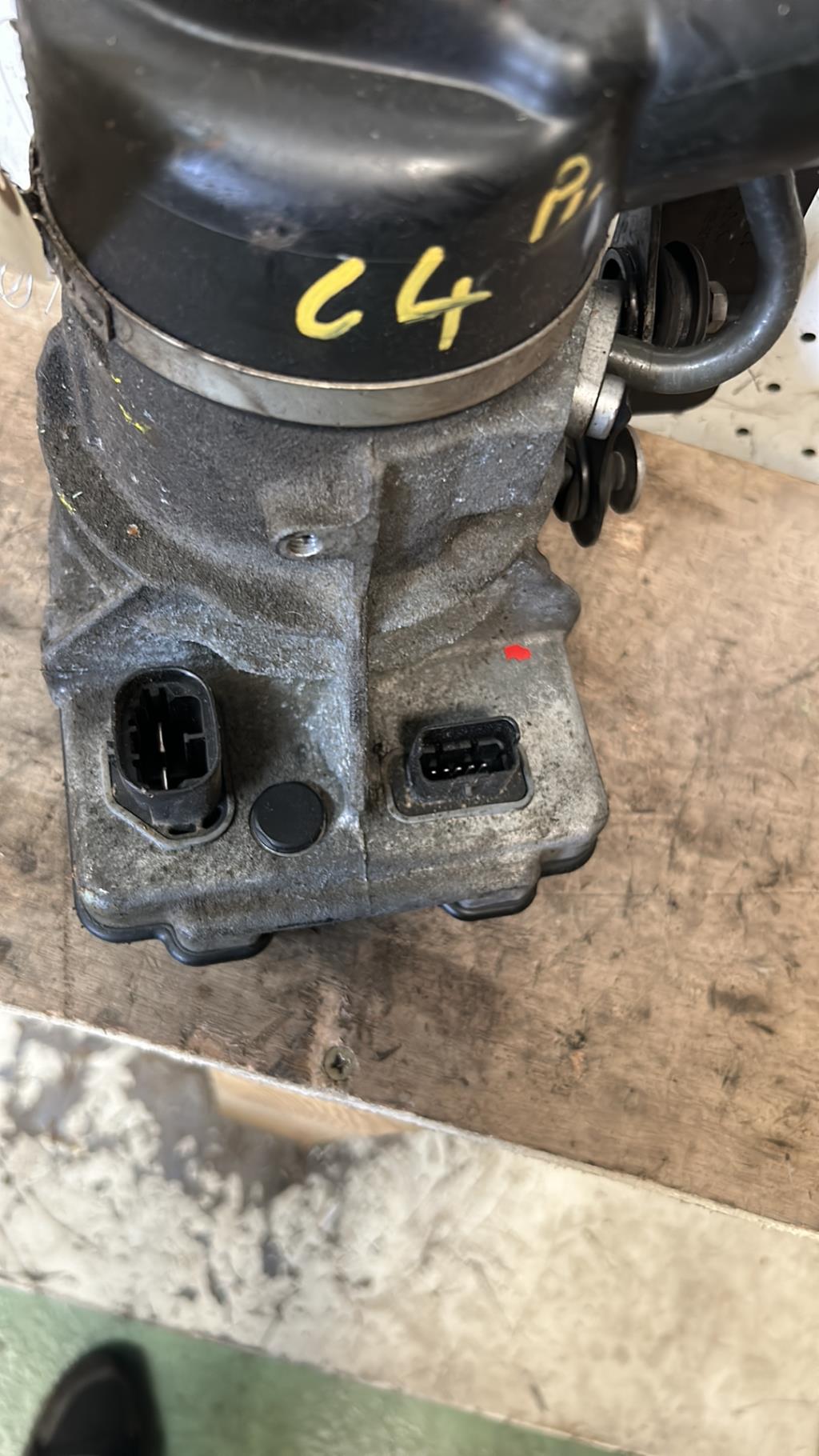 Pompe de direction CITROEN C4 PICASSO 1 Diesel - 1