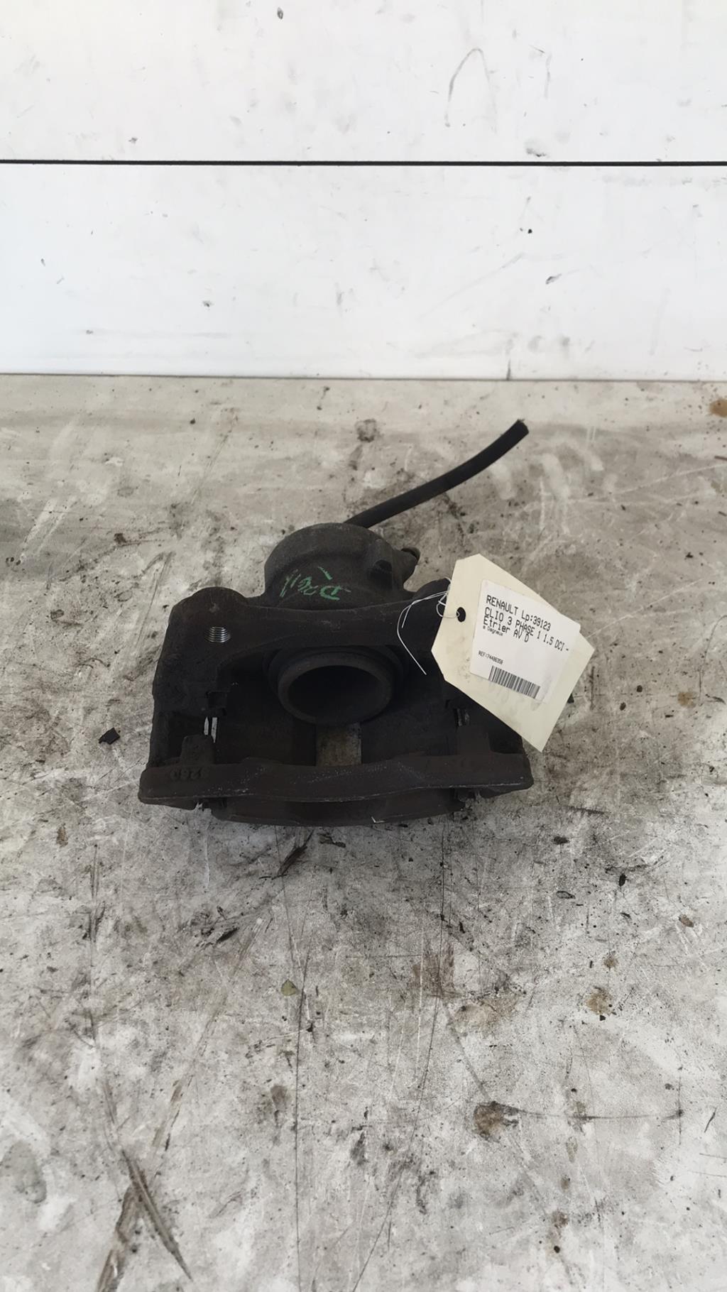 Etrier avant droit (freinage) RENAULT CLIO 3 PHASE 1 Diesel - 1
