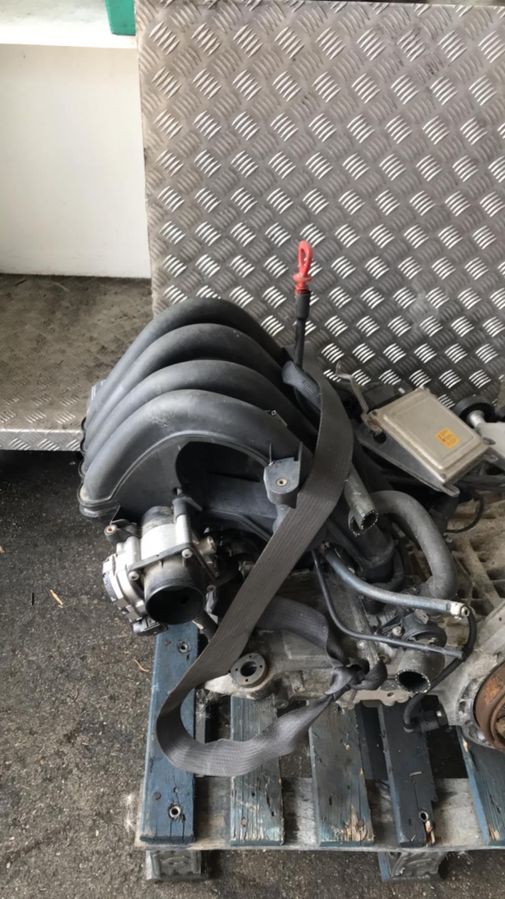 Moteur MERCEDES CLASSE A 169 PHASE 1 Essence - 1