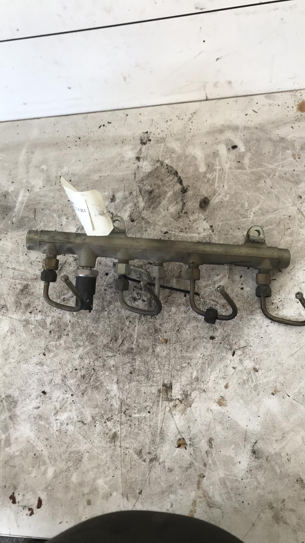 Rampe injection RENAULT SCENIC 1 PHASE 2 Diesel - 1