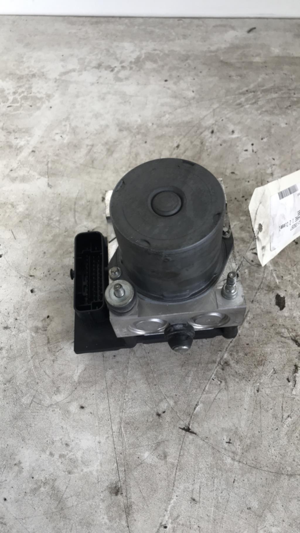 Bloc ABS (freins anti-blocage) AUDI A6 3 PHASE 1 Diesel - 1